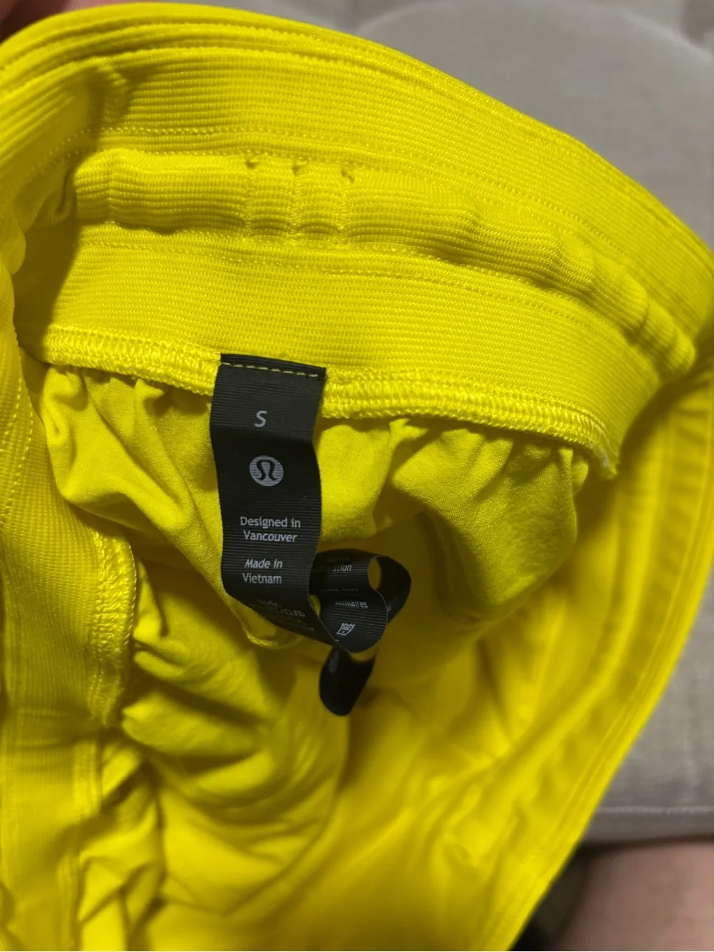 Lululemon Mens T.H.E Short 9” Linerless, Size S